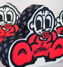 Load image into Gallery viewer, THE FAMOUS BABY